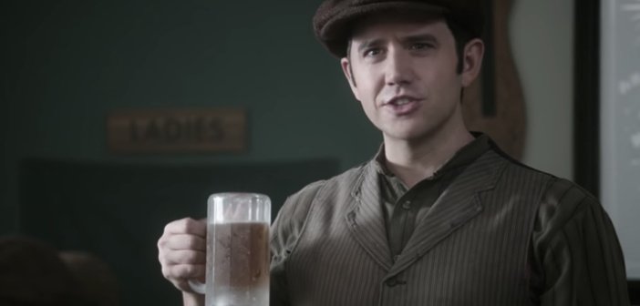 Crazy Ex-girlfriend - HeadStuff.org