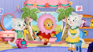 Vidéo - Miss Mistigri prête son tutu