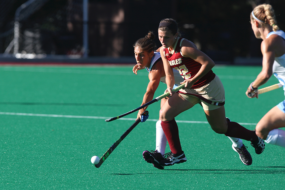 No. 1 Tar Heels Edge Field Hockey — The Heights