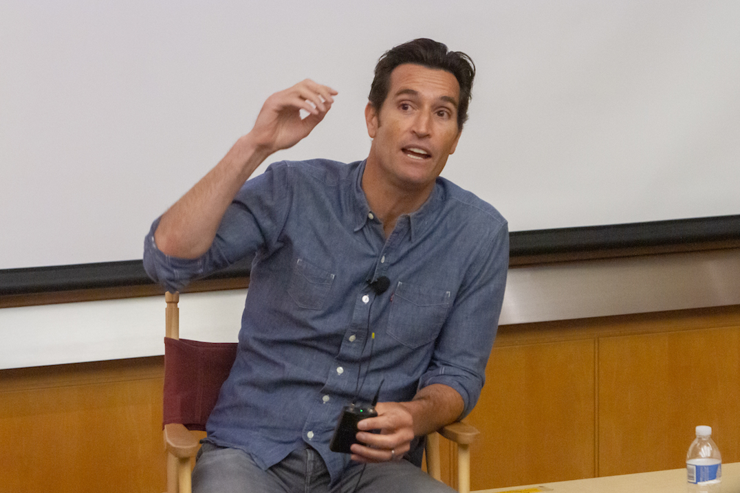 Actor Matthew Del Negro Talks Learning From 10 000 No S The Heights