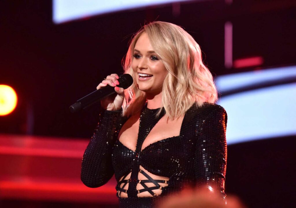 Academy Of Country Music Awards Host 17 Times The Academy of Country Music Awards Go Virtual - The Heights