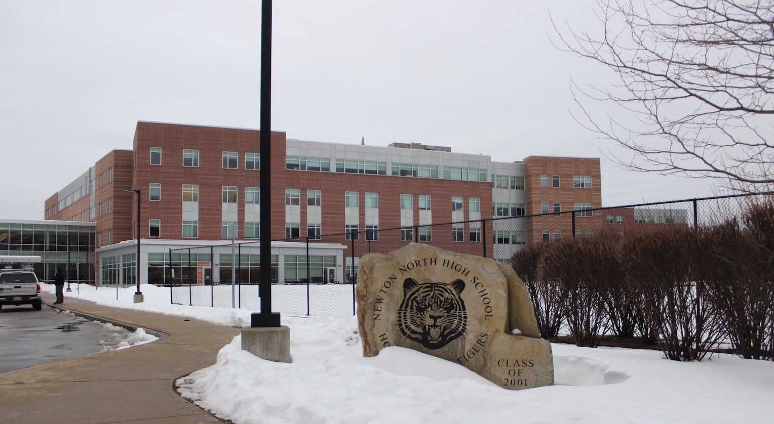 NPS Committee Votes For Removal of Mask Mandate in a Straw Poll