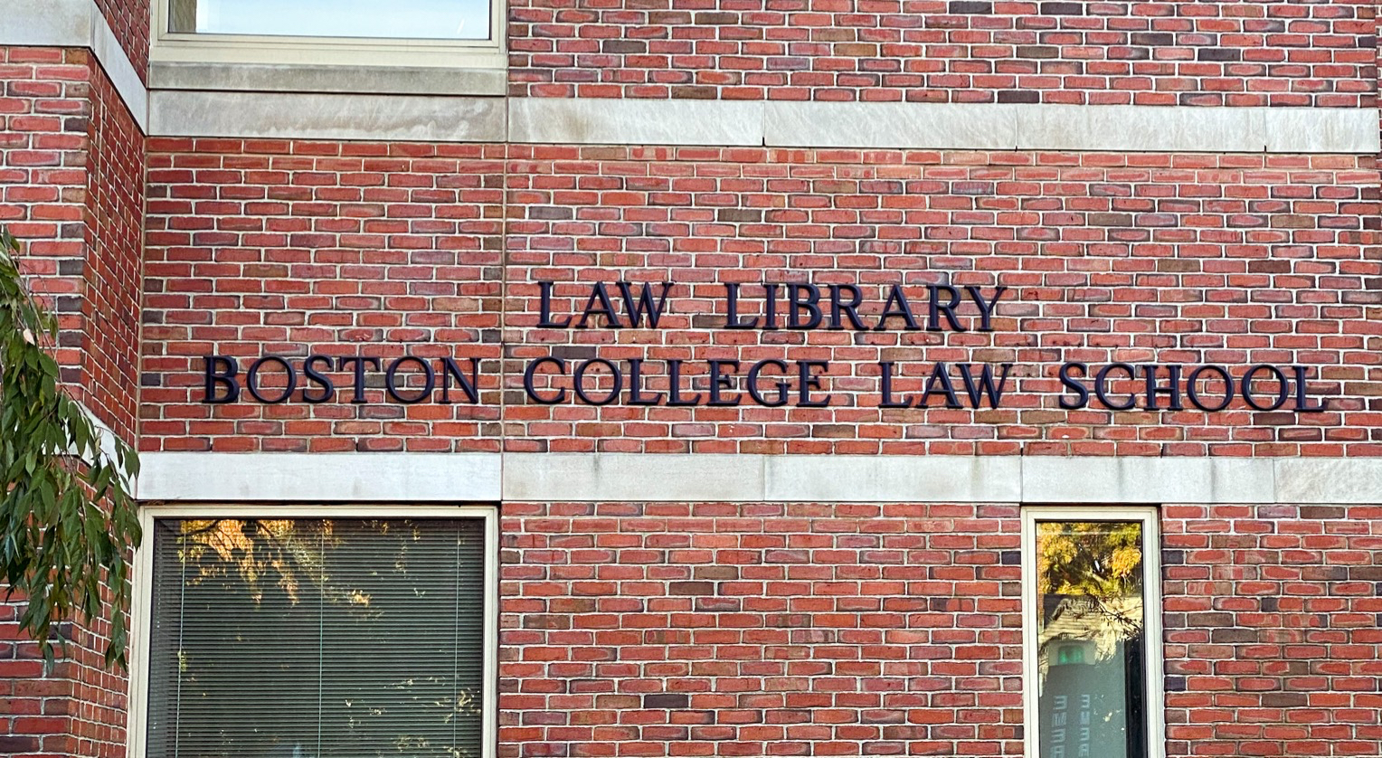 BC Law Adds Early Decision Admission Option The Heights