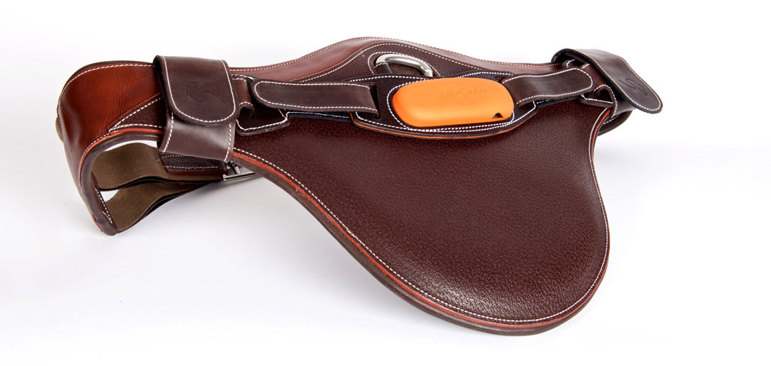 Bauchlatz Equisense Motion anbringen Bauchlatz Equisense Motion anbringen