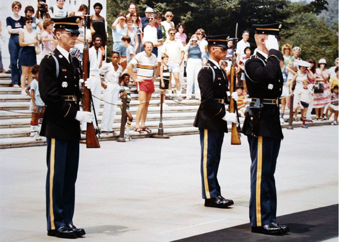   A glimpse of Joey ........