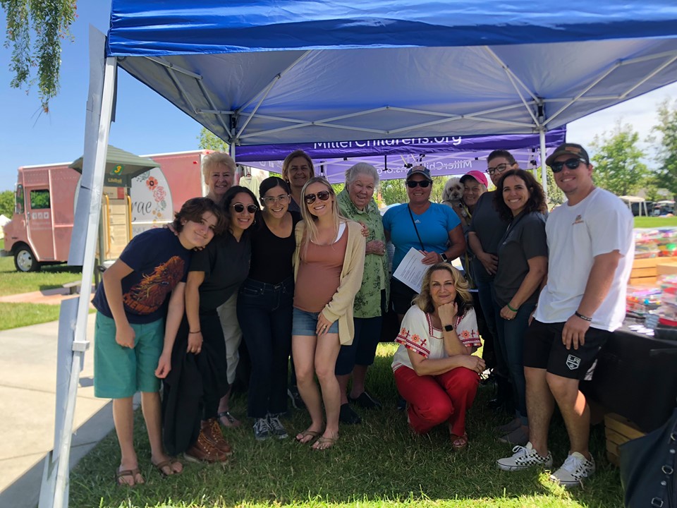 Event pictures! Booth to Benefit Wil Eaton