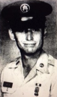 Sp4 michael lee malin