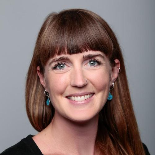 Dr. Miranda Boettcher
