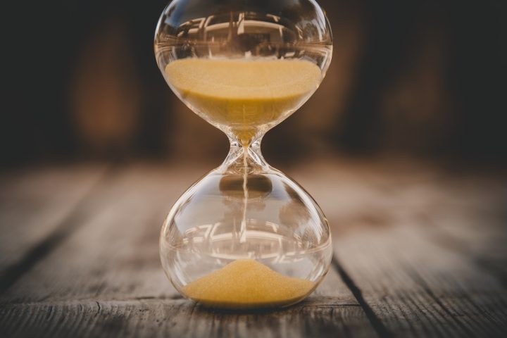 Hourglass with falling grains of sand