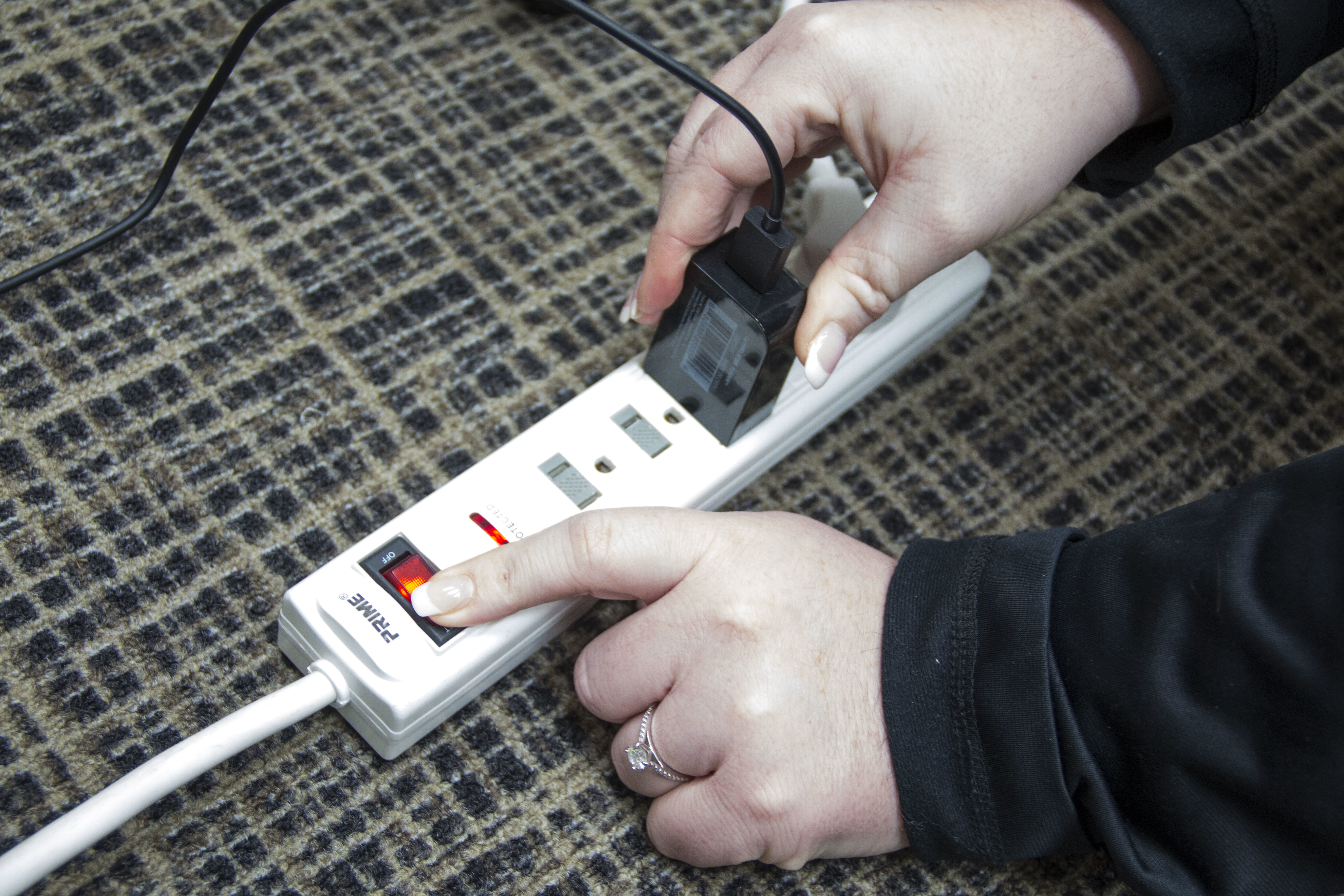 reset surge protectors reset surge protectors