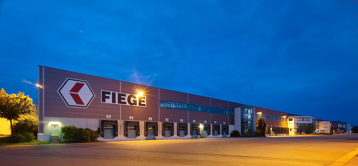 Fiege Mega Center Logistik Gmbh www.hines.com