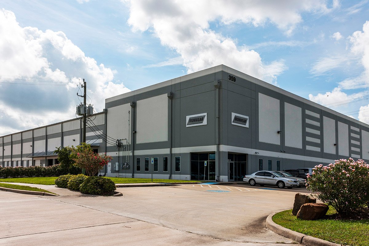 Underwood Distribution Center Hines