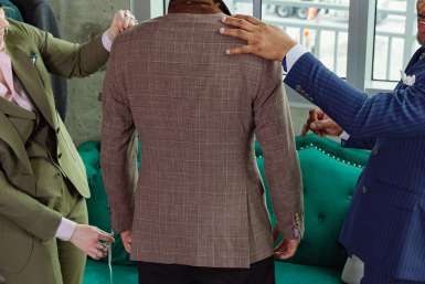  How To Choose the Right Custom Tailor for Your Next Suit