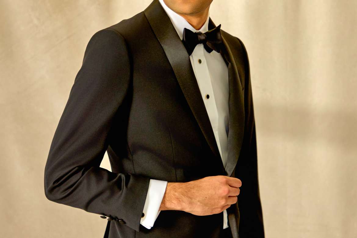 Designing a Man’s Suit With a Special Event in Mind - XL