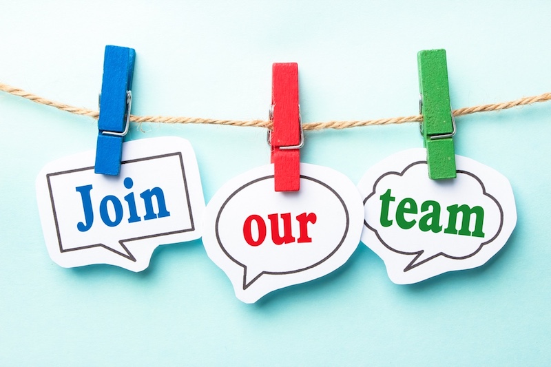 what is a marketing assistant