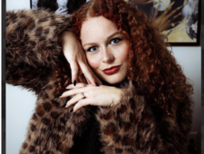 I Like the Way It Hurts photo