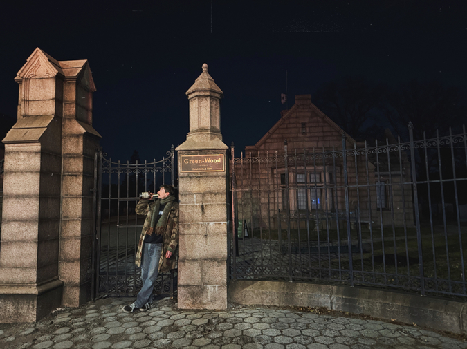 Pop Smoke's Grave photo