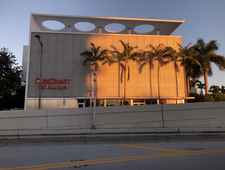 Everyone Eventually Leaves LA photo