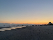 Things Women Do Out of Politeness photo