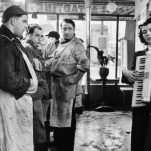 Les Tueurs Melomanes (The Accordionist)" - Paris
