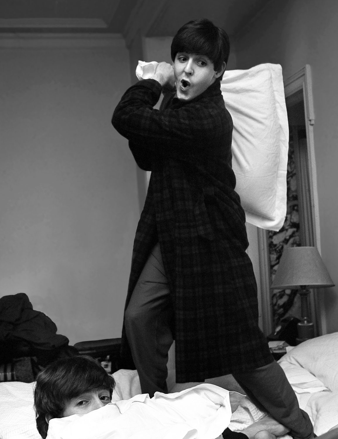 Paul hits John, (Pillow Fight), Paris
