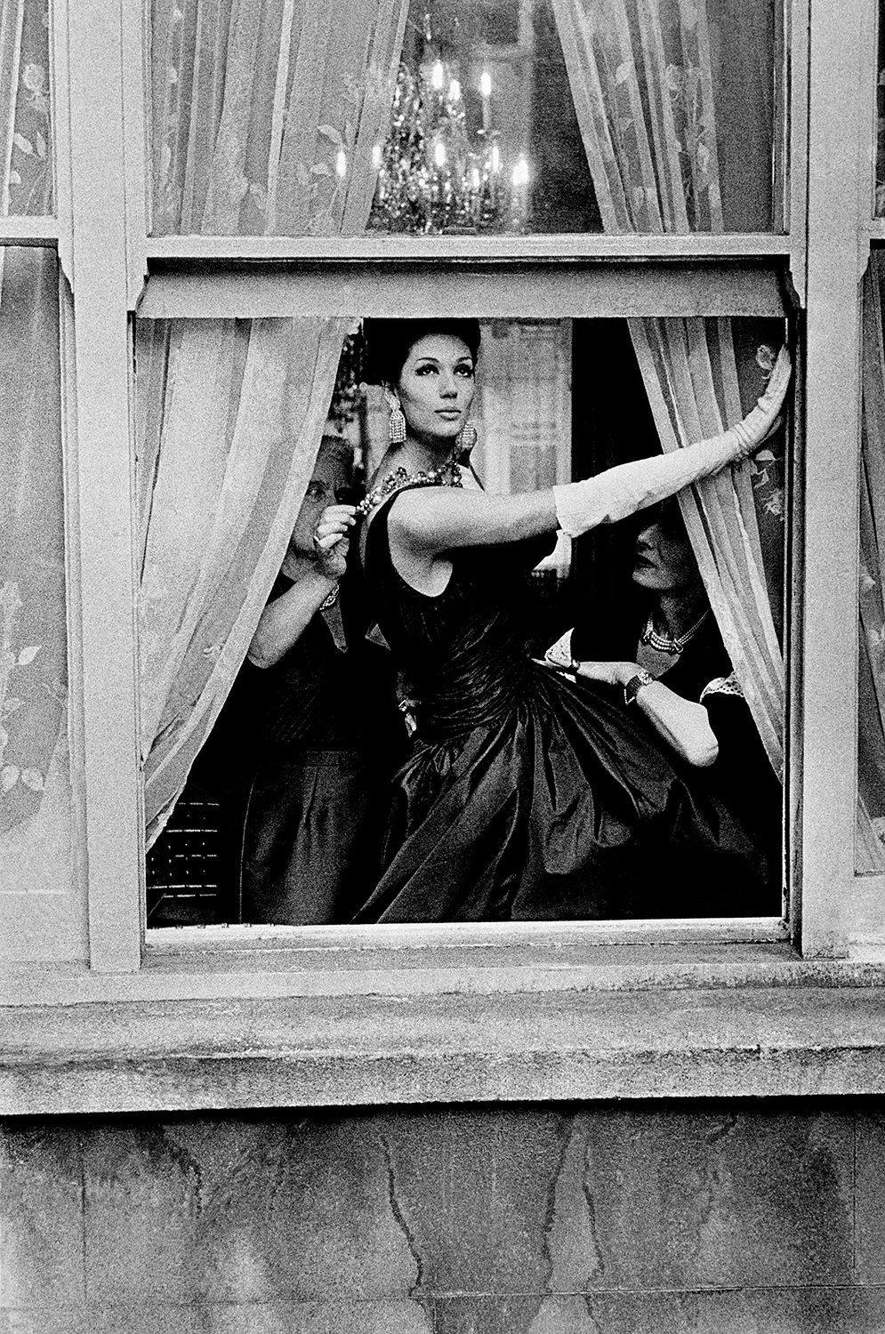 British Vogue A, Simone Daillancourt in window