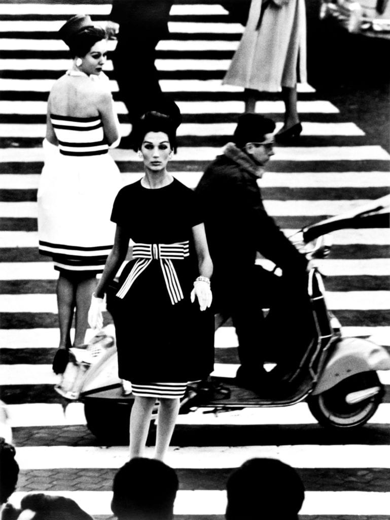 William Klein, Simone + Nina, Piazza di Spagna, Rome (Vogue), 1960, Silver gelatin photograph