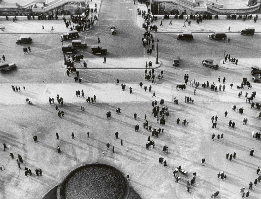 Ilse Bing, Street Scene from Above
