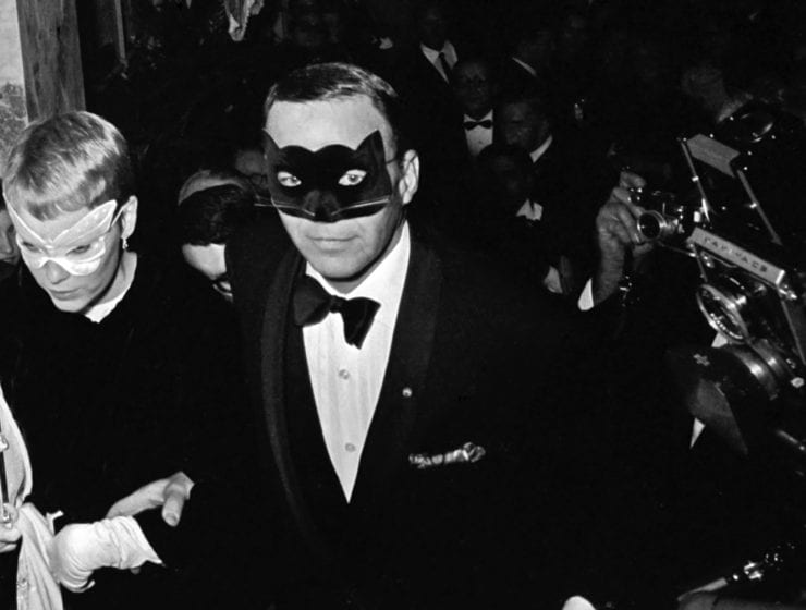 Harry Benson, Frank Sinatra and Mia Farrow at Truman Capote's Black and White Ball, 1966, Archival pigment photograph