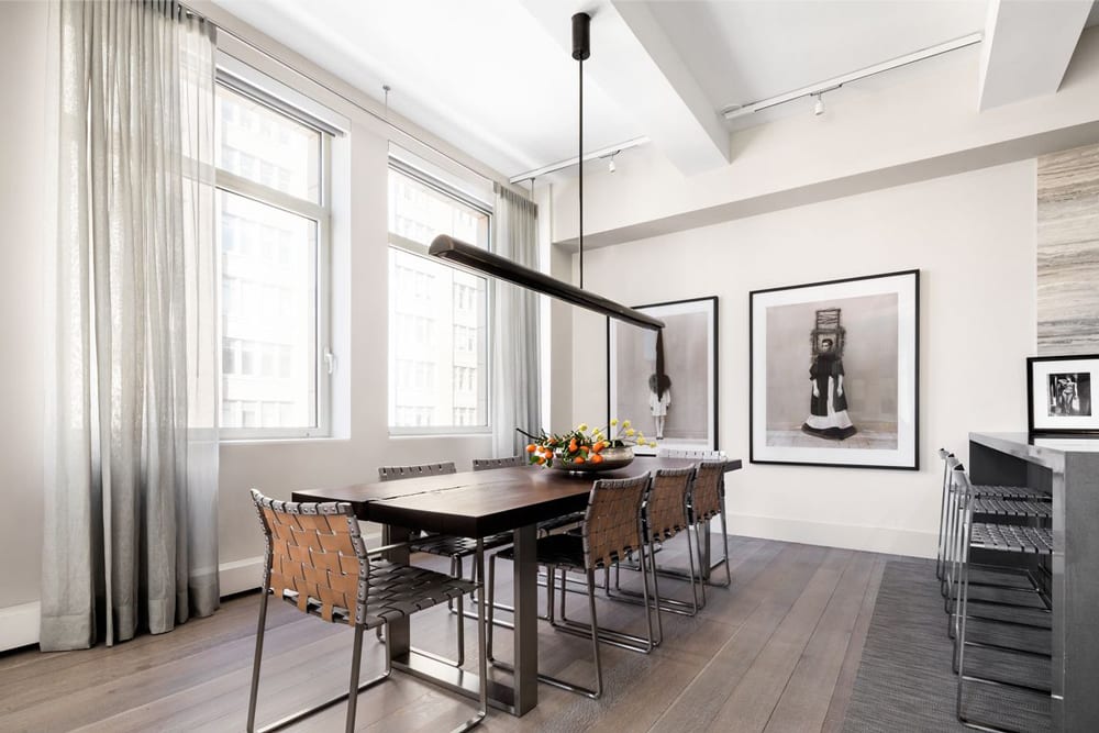 Living with Art, Dining Room 06