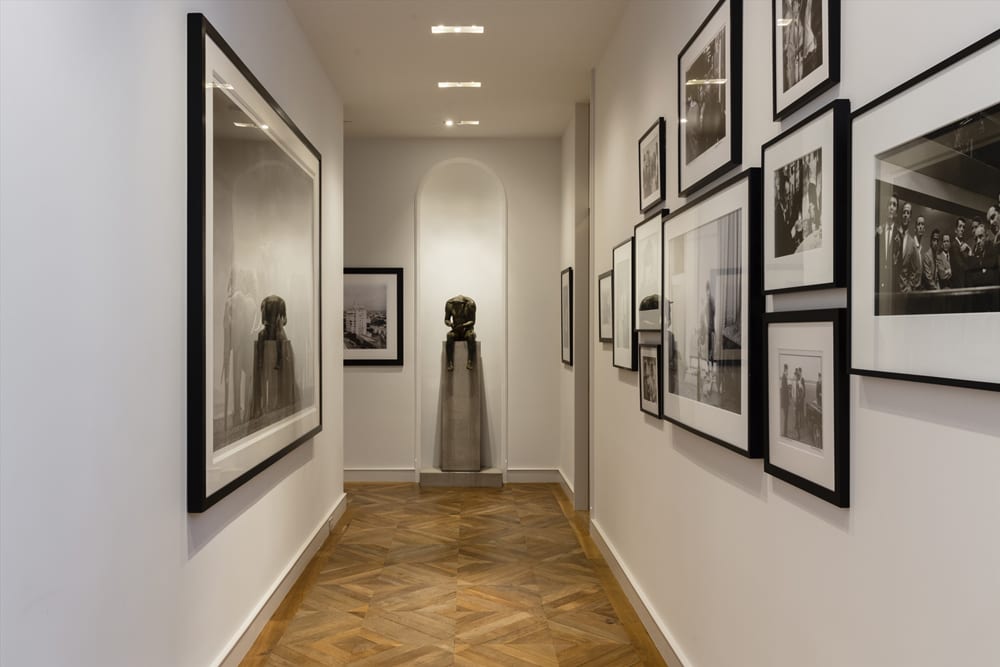 Living With Art Hall Stairways 20