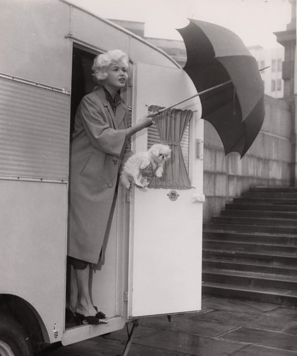 Keystone Press Agency, Jayne Mansfield at Too Hot to Handle