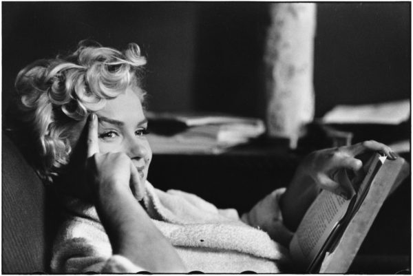 Elliott Erwitt, New York, 1954, (American actress Marilyn Monroe)