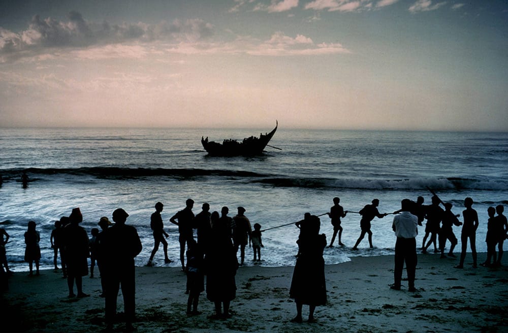 William Witt, Untitled (People ashore watching boat)