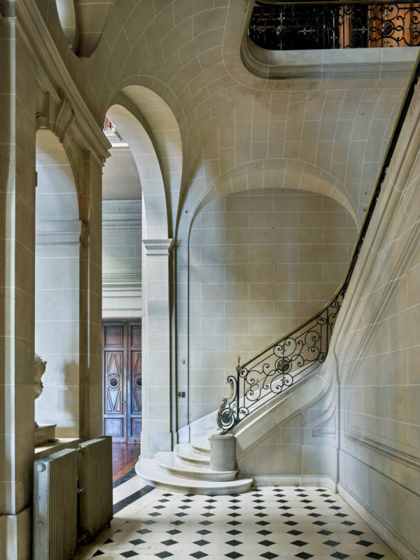 Michael Eastman, Stone Stairway, Buenos Aires, 2017 Michael Eastman, Stone Stairway, Buenos Aires, 2017