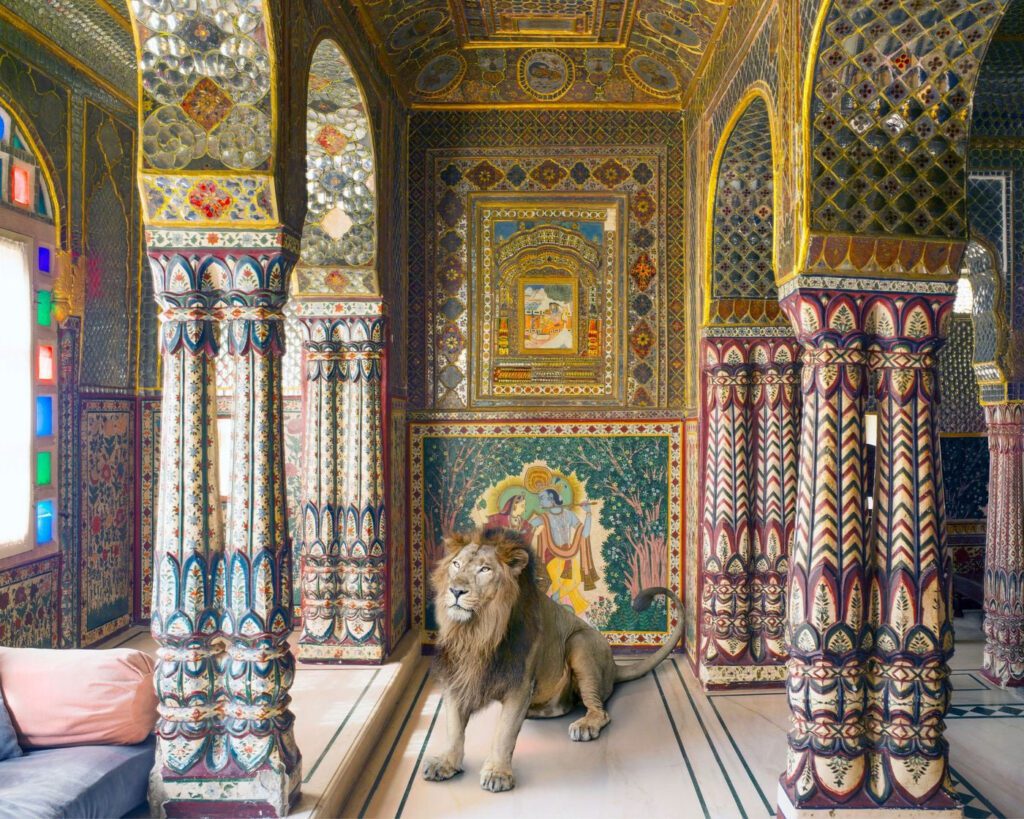 Karen Knorr, Parvati’s Consort, Samode Haveli, Jaipur