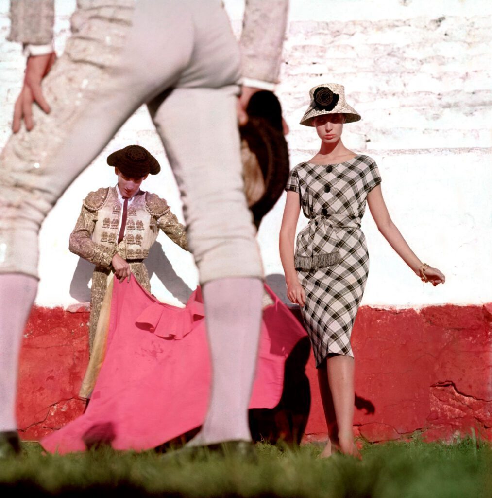 Georges Dambier, Karen with Matadors, Palma de Majorque, 1958, Archival pigment photograph