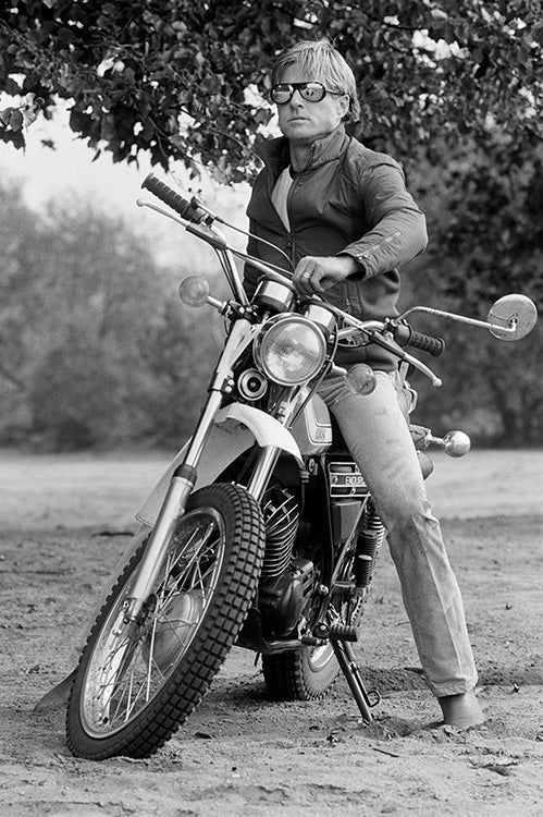 Terry O'Neill, Robert Redford on a motorcycle, 1974, Silver gelatin photograph