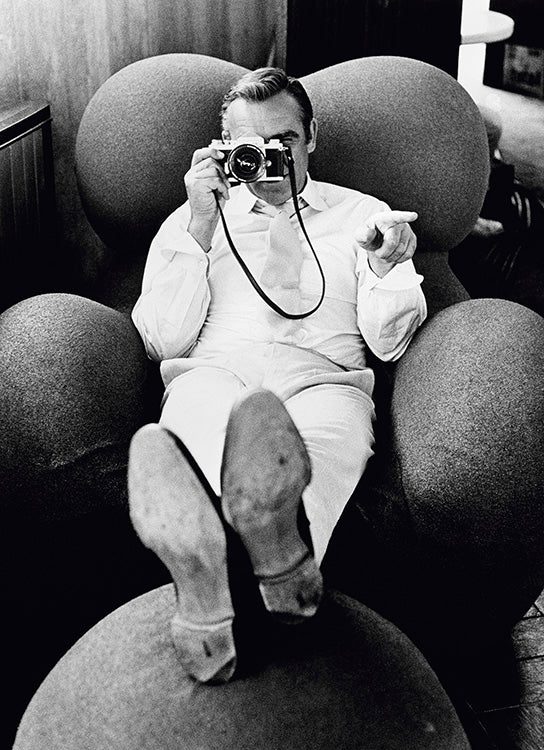 Terry O'Neill, Sean Connery filming Diamonds are Forever, 1971, Silver gelatin photograph