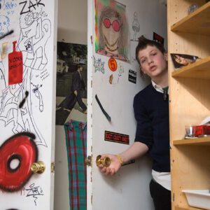 Tête-à-Tête: Adrien's Closet Graffiti