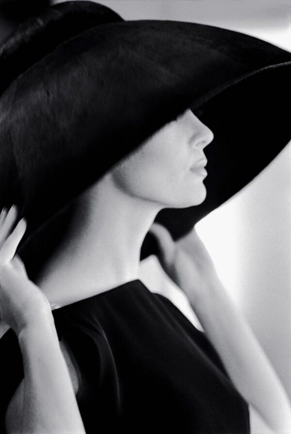 Jerry-Schatzberg-Large-Hat-Profile Jerry Schatzberg, Large Hat Profile, Paris