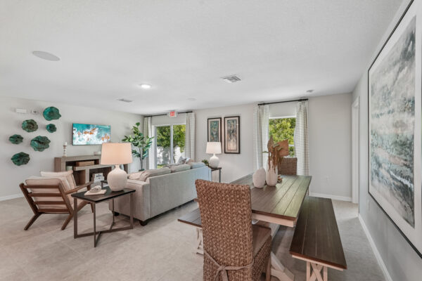The Living & Dining Areas in the Majestic from the Value Collection