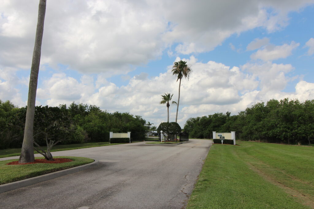 Holiday Builders Now in Okeechobee, FL