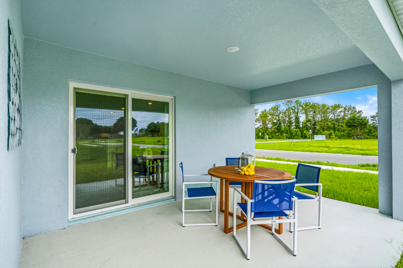 Tillman Oaks Wildwood, Florida Sales Center Exterior by Holiday Builders
