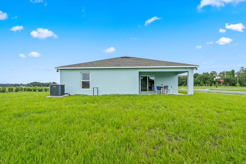 Tillman Oaks Wildwood, Florida Sales Center Exterior by Holiday Builders