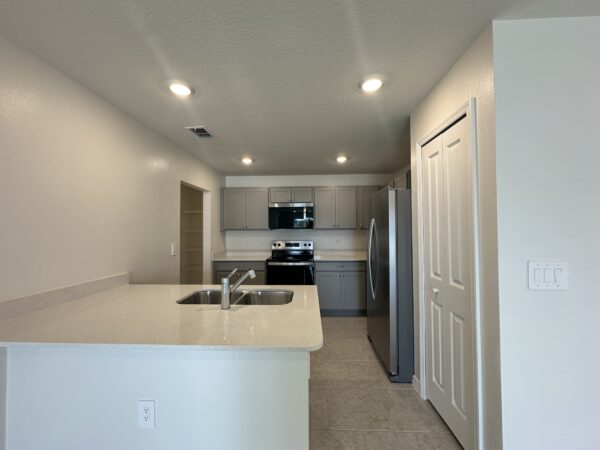260 Spindlewood Dr Woodand Ranch Holiday Builders