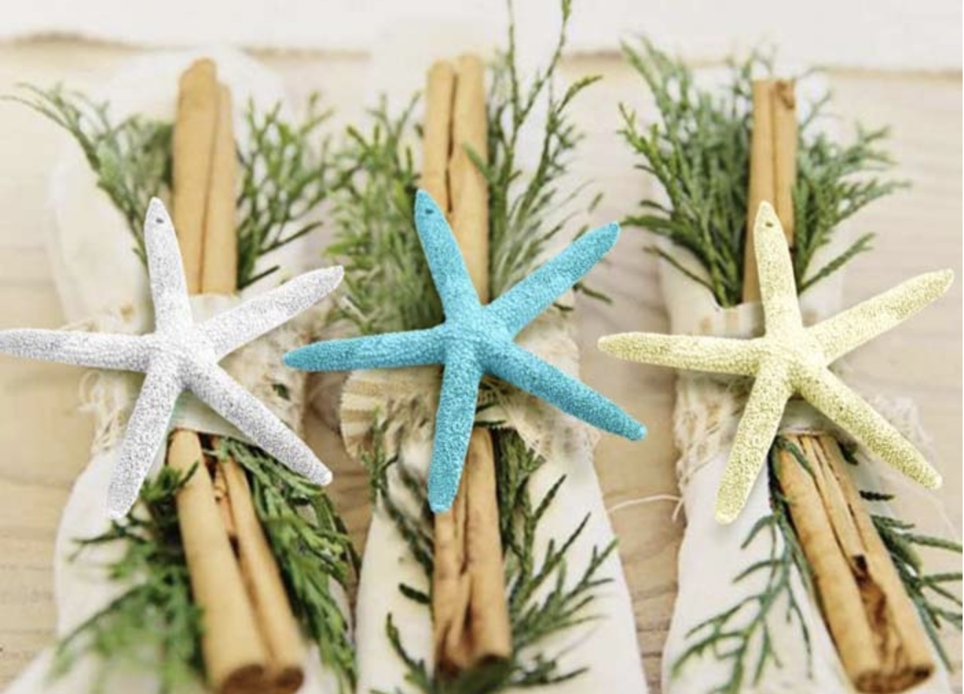Napkin rings made of coastal decor