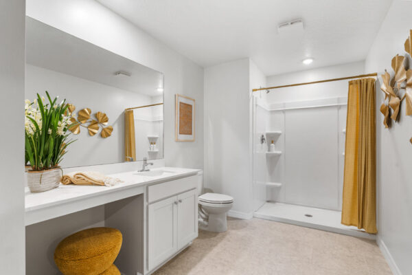 Richmond Cove King Model Primary Suite