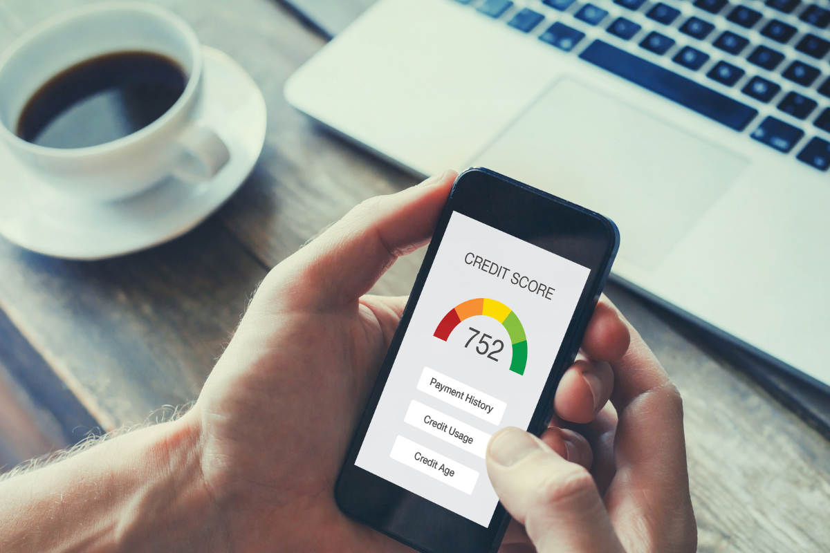 photo of a credit score calculator