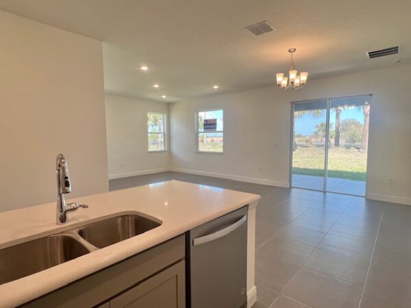 4336 Kelsey Lane Micco - Holiday Builders